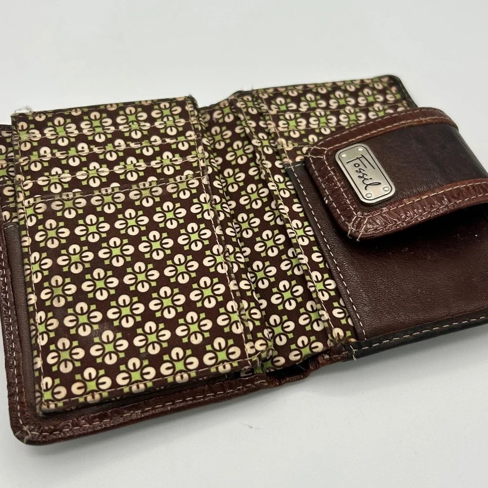 Fossil Vintage Brown Leather Bifold Wallet Distressed Contrast Stitch Boho